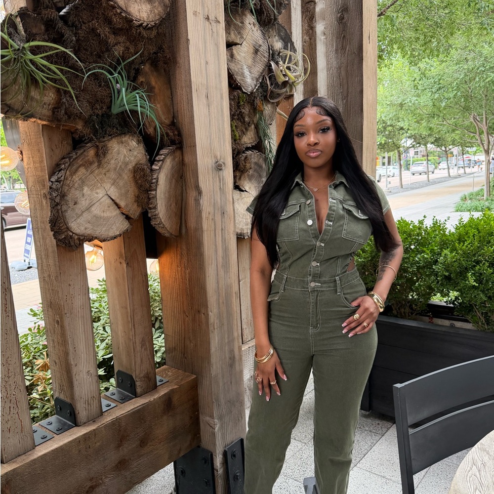 Fashion Nova Olive Green Short-Sleeve Utility Jumpsuit - Picture 3 of 4